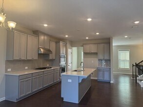 381 Northaven Ave in Suwanee, GA - Building Photo - Building Photo