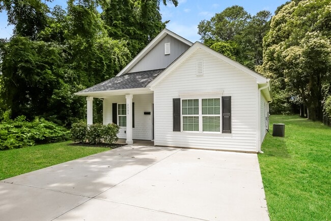 2309 Newland Rd in Charlotte, NC - Building Photo - Building Photo