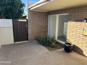 3713 E Glenrosa Ave in Phoenix, AZ - Building Photo - Building Photo