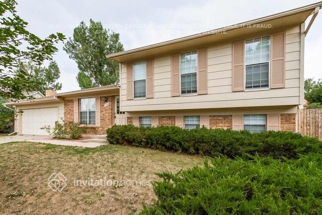 17964 E Utah Pl in Aurora, CO - Building Photo - Building Photo