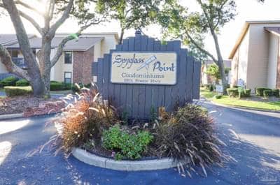 property at 2201 Scenic Hwy