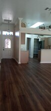 289 Rotonda Blvd W, Unit Apt B in Rotonda West, FL - Foto de edificio - Building Photo