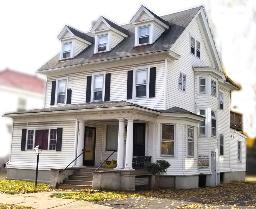 107 Murray St, Unit 2 in Binghamton, NY - Foto de edificio