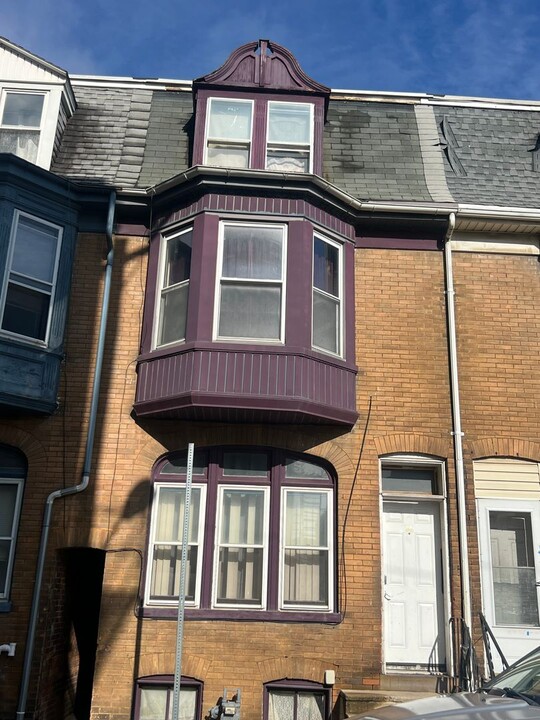 631 Lincoln St in York, PA - Building Photo