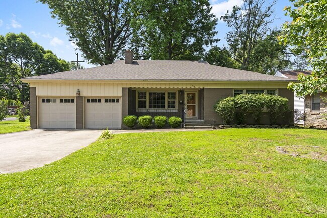 property at 1054 E Kingsbury St