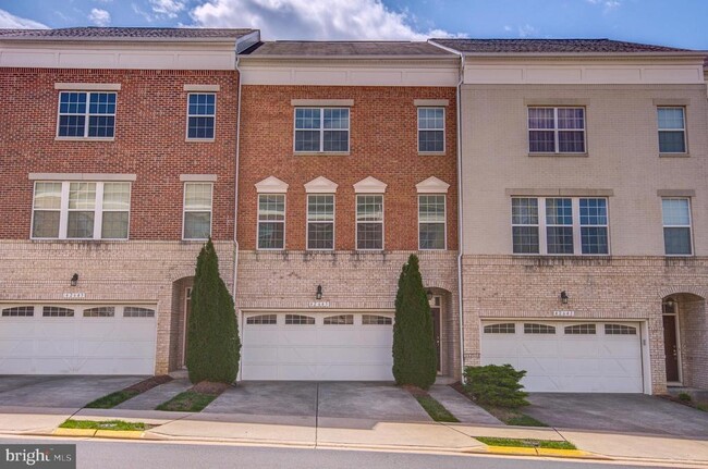 42643 Winter Wind Terrace in Ashburn, VA - Building Photo - Building Photo