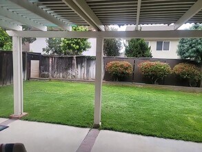 274 Echo Canyon Pl in Brea, CA - Building Photo - Building Photo