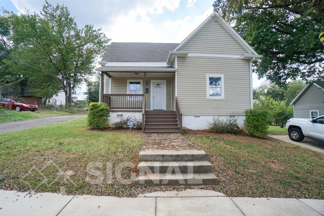 85 15th St S in Bessemer, AL - Building Photo