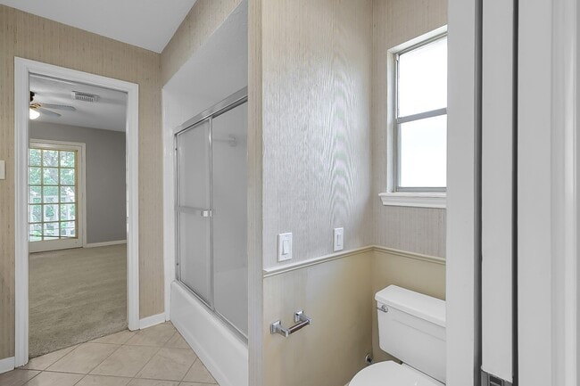 1807 Brookchester Dr