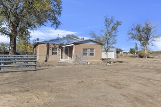 17 Jose I Garcia Rd in Belen, NM - Building Photo - Building Photo