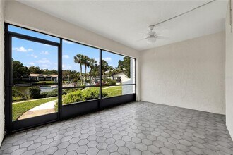 2 Escondido Cir in Altamonte Springs, FL - Building Photo - Building Photo