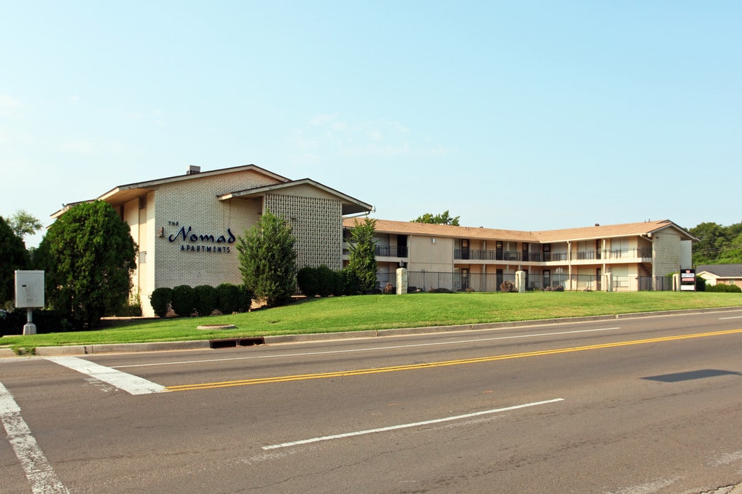 The Nomad Apartments in Oklahoma City, OK - Foto de edificio