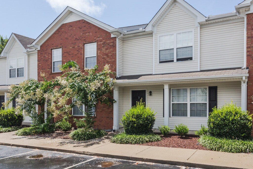 The Summit Townhomes in Murfreesboro, TN