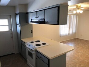 1743 E Campus Dr in Tempe, AZ - Building Photo - Building Photo