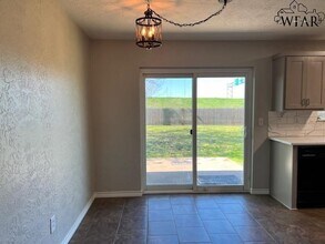 4800 Matterhorn Dr in Wichita Falls, TX - Building Photo - Building Photo
