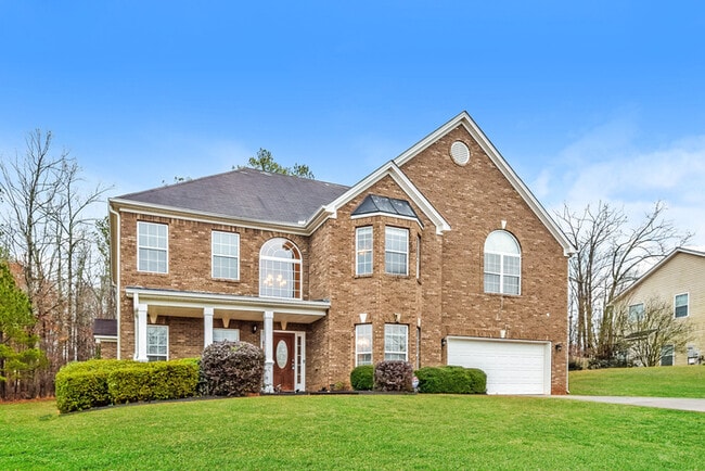 4354 Donna Way in Stonecrest, GA - Foto de edificio - Building Photo