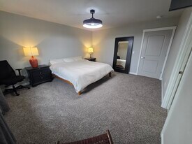 10721 NE 109th St in Vancouver, WA - Building Photo