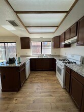 2258 Gregory Ave in Palmdale, CA - Building Photo - Building Photo
