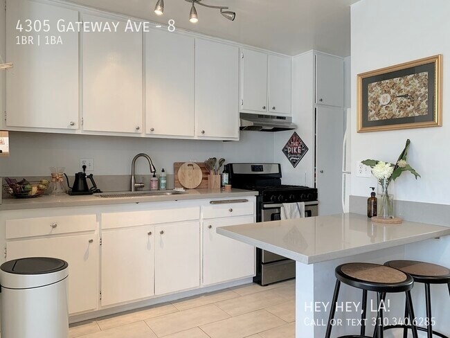property at 4305 Gateway Ave
