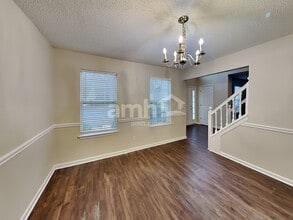 6541 Pole Creek Dr in Lithonia, GA - Building Photo - Building Photo