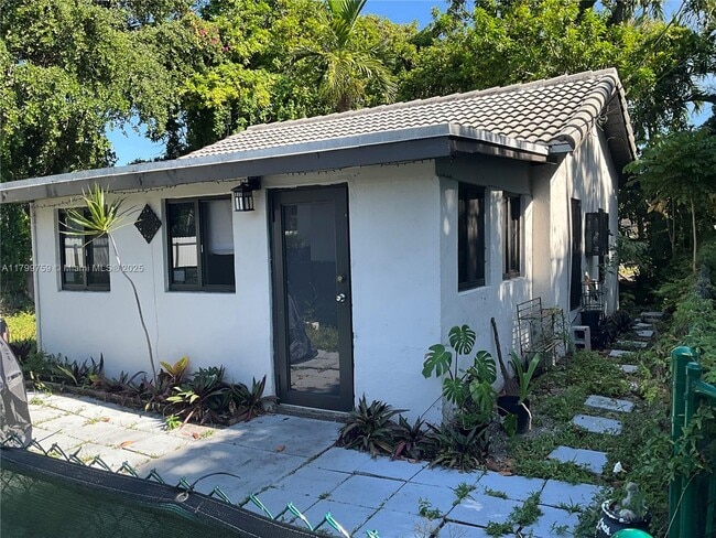 property at 418 NW 48th St
