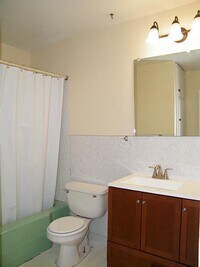 1201 Adams St photo'