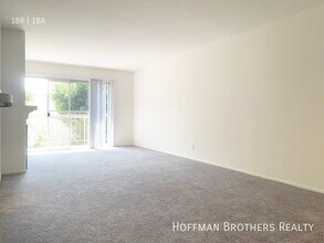 3130 Bagley Ave, Unit 102 in Los Angeles, CA - Building Photo - Building Photo