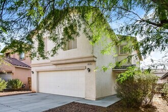 8536 Warthen Meadows St in Las Vegas, NV - Building Photo - Building Photo
