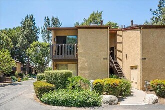 260 Cagney Ln in Newport Beach, CA - Building Photo - Building Photo