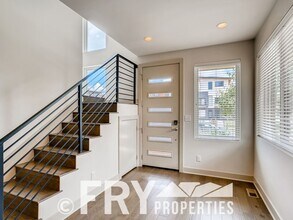 1327 Perry St in Denver, CO - Building Photo - Building Photo