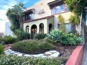 2038 29th St in San Diego, CA - Foto de edificio - Building Photo