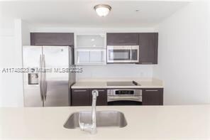 90 SW 3rd St, Unit # 3408 in Miami, FL - Foto de edificio - Building Photo