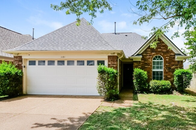 1181 Breezy Oak Cove
