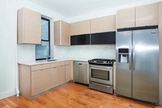 607 W 137th St-Unit -33 in New York, NY - Building Photo - Building Photo