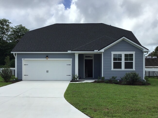 property at 105 Moultrie Crossing Ln