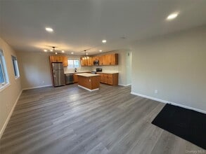 14 Cornwall Ln in Sands Point, NY - Building Photo - Building Photo