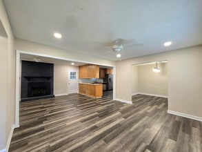 3 Valleybrook Ct in Sumter, SC - Building Photo - Building Photo