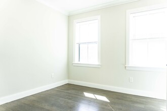 80 Linden St, Unit 3B in Boston, MA - Building Photo - Building Photo