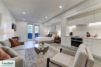 556 E 2100 S in Salt Lake City, UT - Building Photo - Building Photo