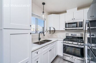 4620 Hawley Blvd in San Diego, CA - Building Photo - Building Photo