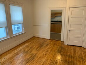 42 Hampshire St in Portland, ME - Building Photo - Building Photo