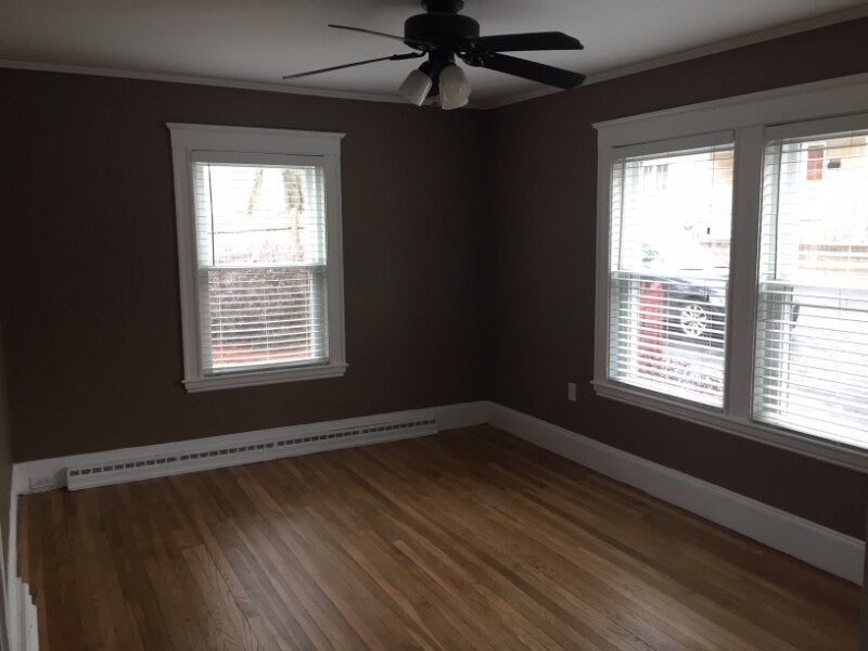 23 Williams St, Unit 1 in Beverly, MA - Building Photo