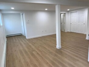 475 Christian Herald Rd in Valley Cottage, NY - Building Photo - Building Photo