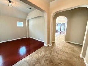 10329 Stoneside Trl in Fort Worth, TX - Building Photo - Building Photo