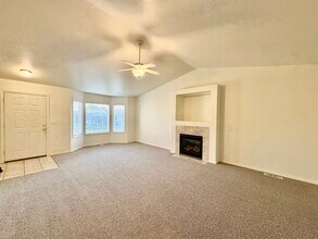 3320 NW 118th St in Vancouver, WA - Building Photo - Building Photo