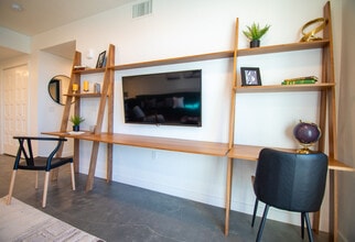 Quattro in Salt Lake City, UT - Foto de edificio - Building Photo