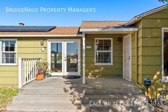 6952 Wyoming Ave in La Mesa, CA - Building Photo - Building Photo