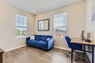 23281 E Jamison Dr in Aurora, CO - Building Photo - Building Photo