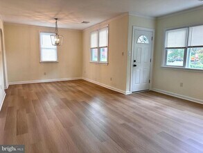 31 Poplar Ave in Warrington, PA - Building Photo - Building Photo