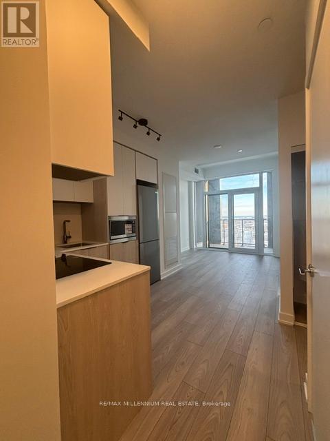 1007 The Queensway in Toronto, ON - Building Photo - Building Photo